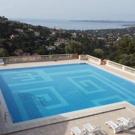 Les Issambres Appart 6 Pers Grande Terrasse Superbe Vue Mer Et Golfe De Saint Tropez, Piscine Exteriör bild