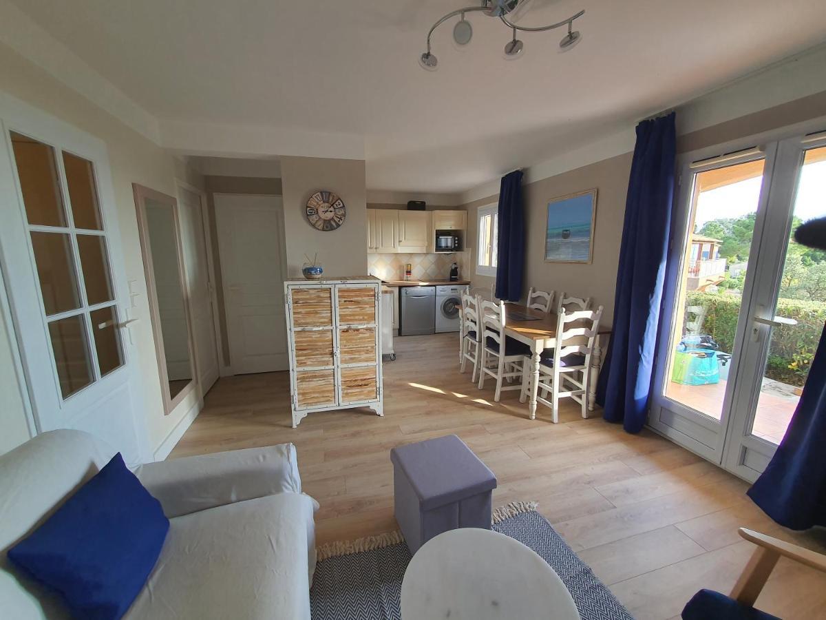 Les Issambres Appart 6 Pers Grande Terrasse Superbe Vue Mer Et Golfe De Saint Tropez, Piscine Exteriör bild