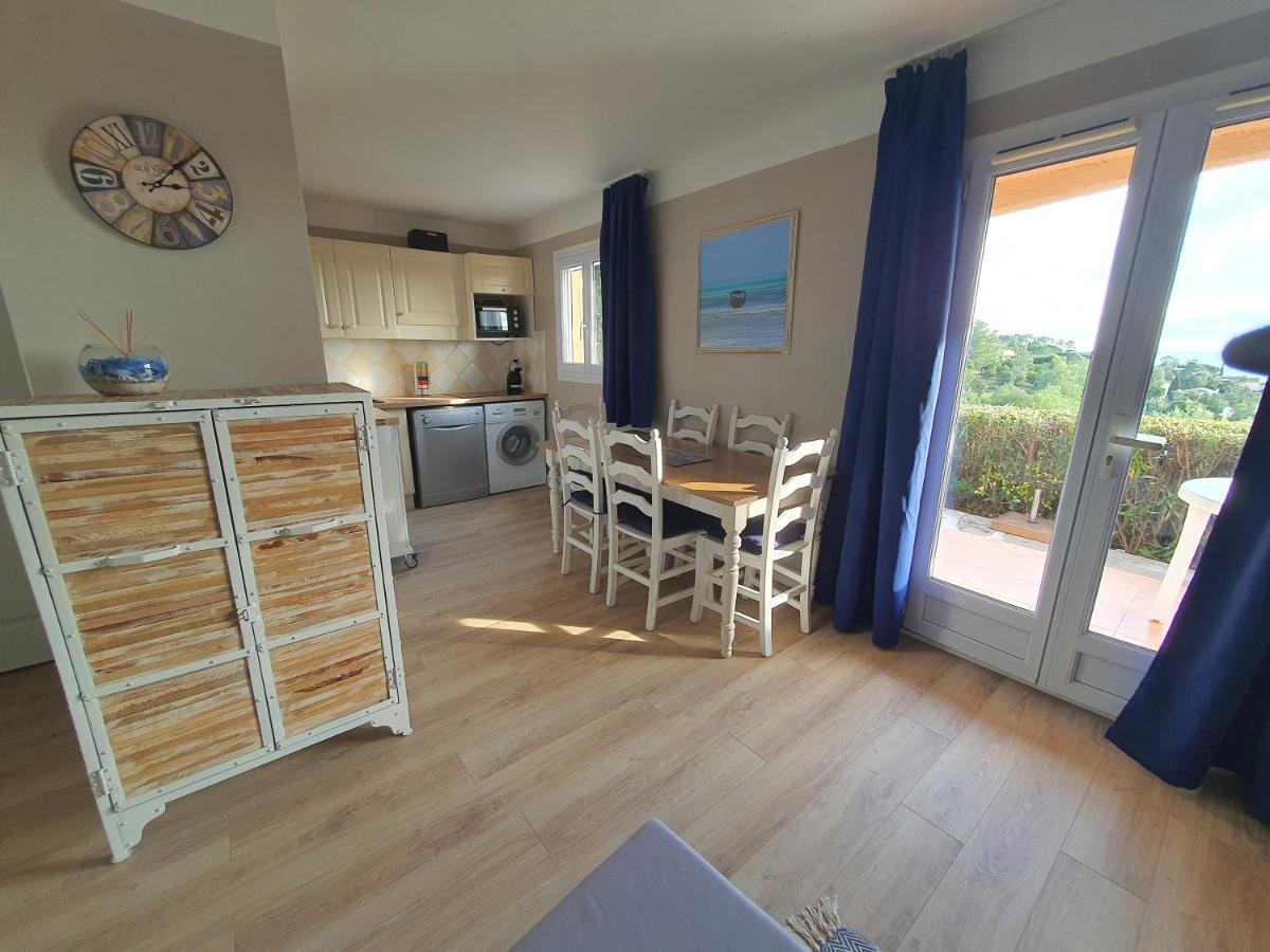 Les Issambres Appart 6 Pers Grande Terrasse Superbe Vue Mer Et Golfe De Saint Tropez, Piscine Exteriör bild