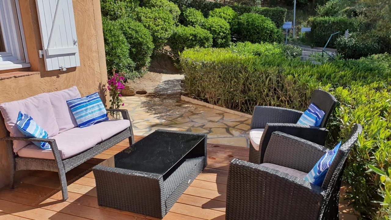 Les Issambres Appart 6 Pers Grande Terrasse Superbe Vue Mer Et Golfe De Saint Tropez, Piscine Exteriör bild